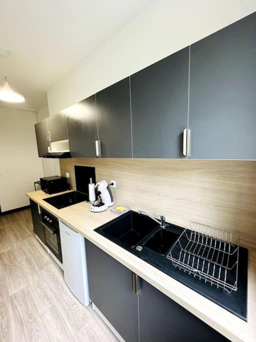 Le Moderne Charleville-Mezieres Exterior foto